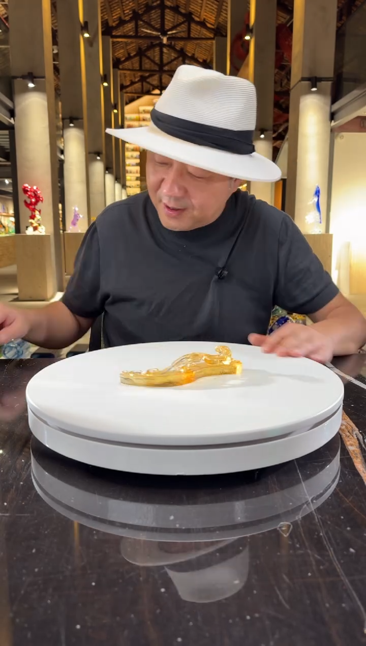 摆件0601001-1螭龙水晶琉璃笔架