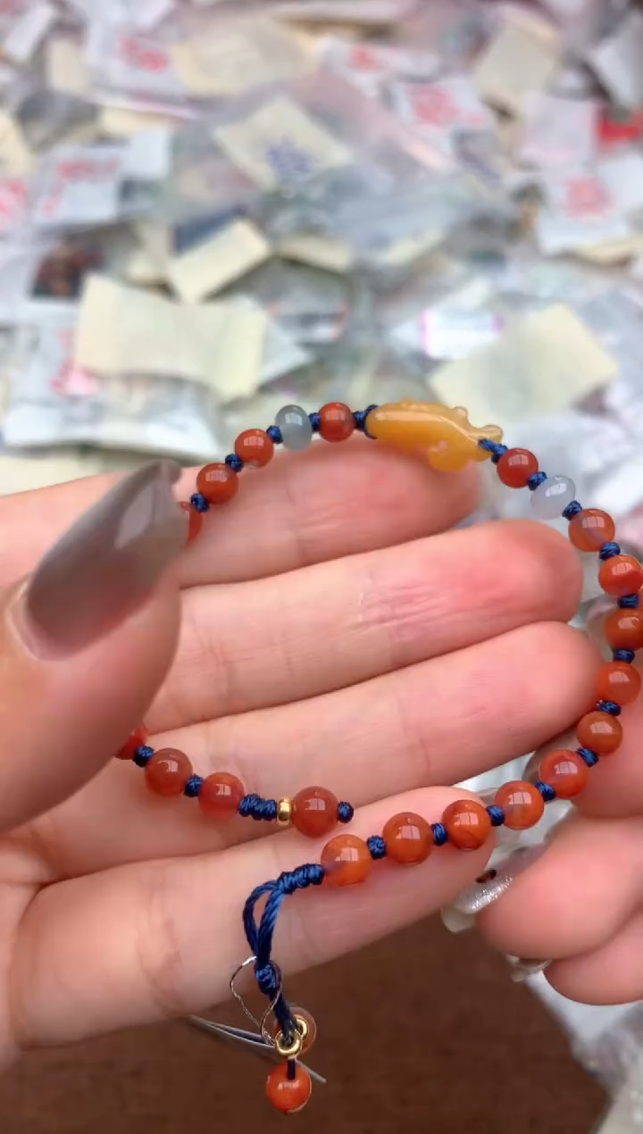 未镶嵌挂件翡翠—