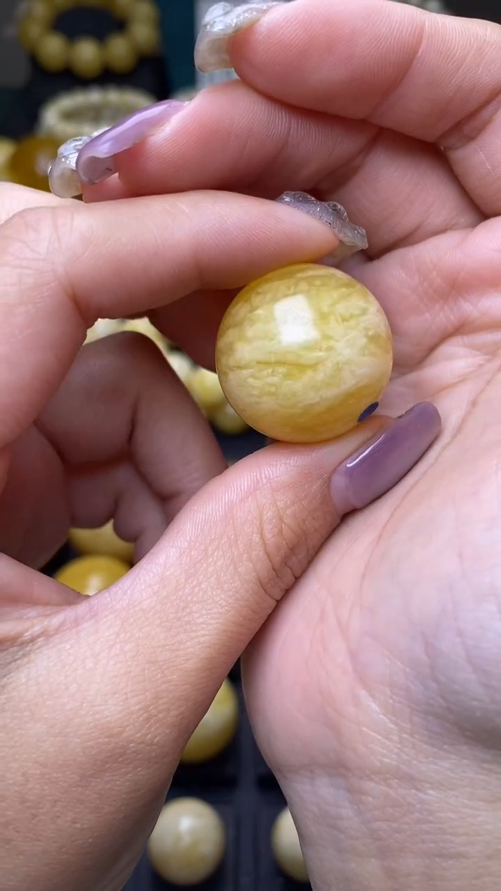 【闪购商品】琥珀裸石未镶嵌葵. 29