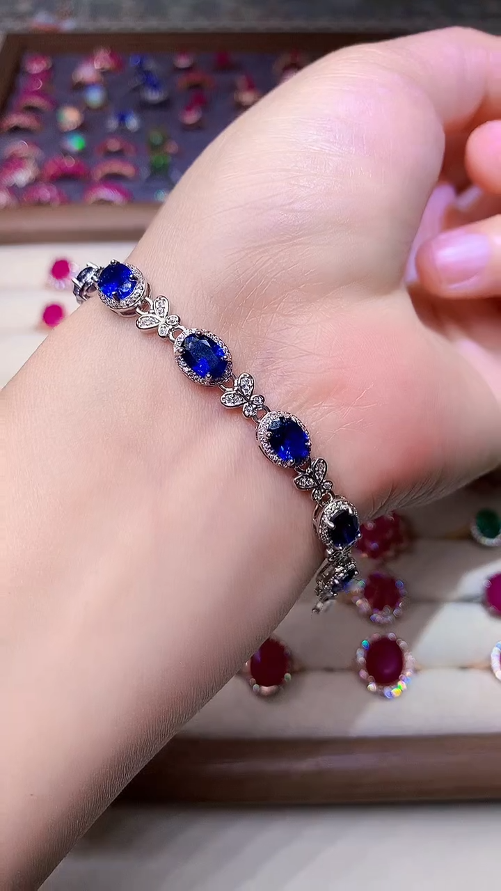 【闪购商品】蓝宝石手链银S925镶嵌000