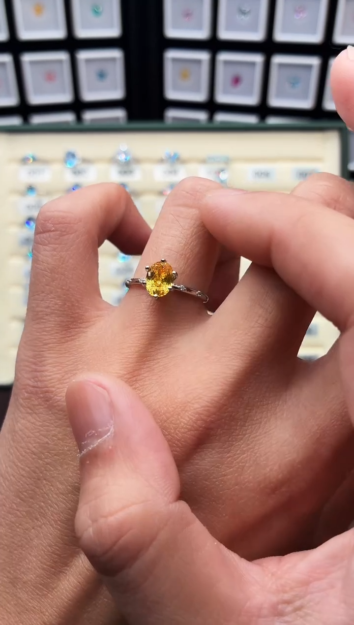 戒指彩色蓝宝石银S925镶嵌111