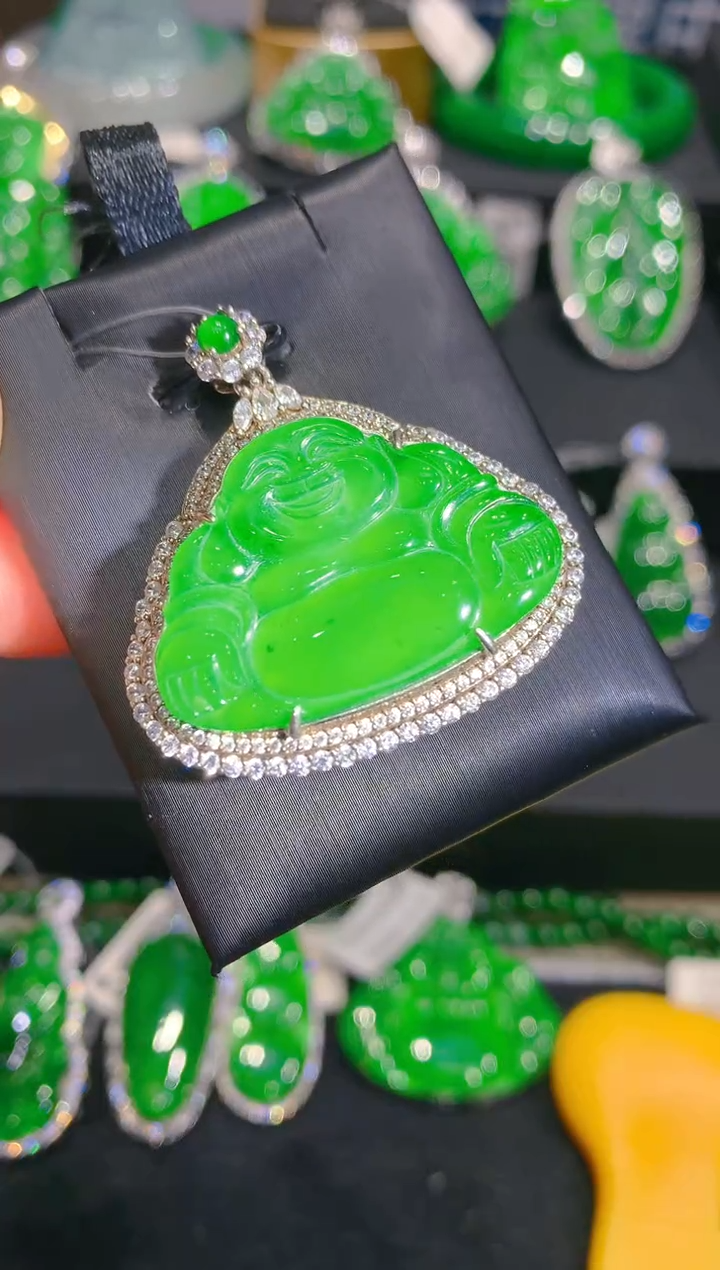 【闪购商品】翡翠颈饰银S925镶嵌47一季