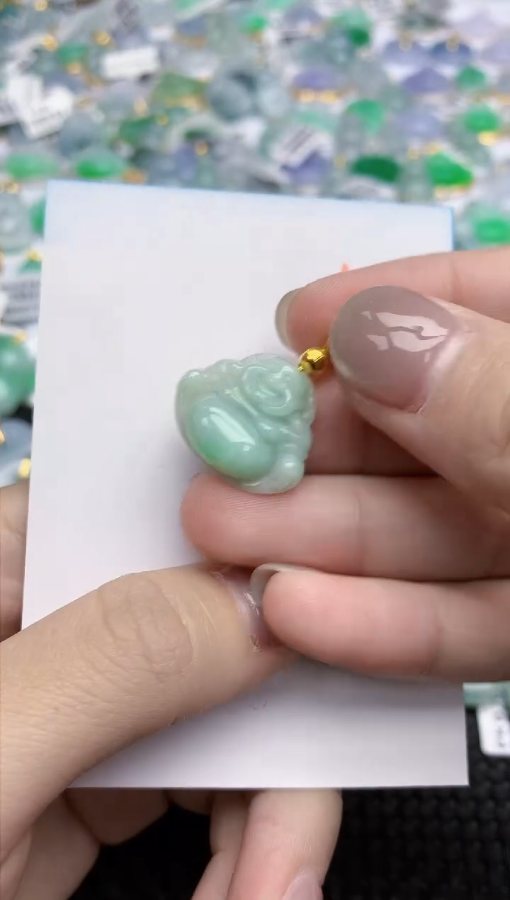 【闪购商品】翡翠颈饰未镶嵌天然翡翠A货