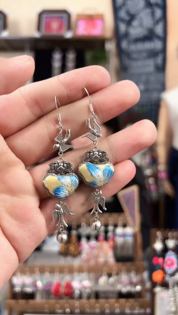 织绣民族风非遗老绣饰品428*