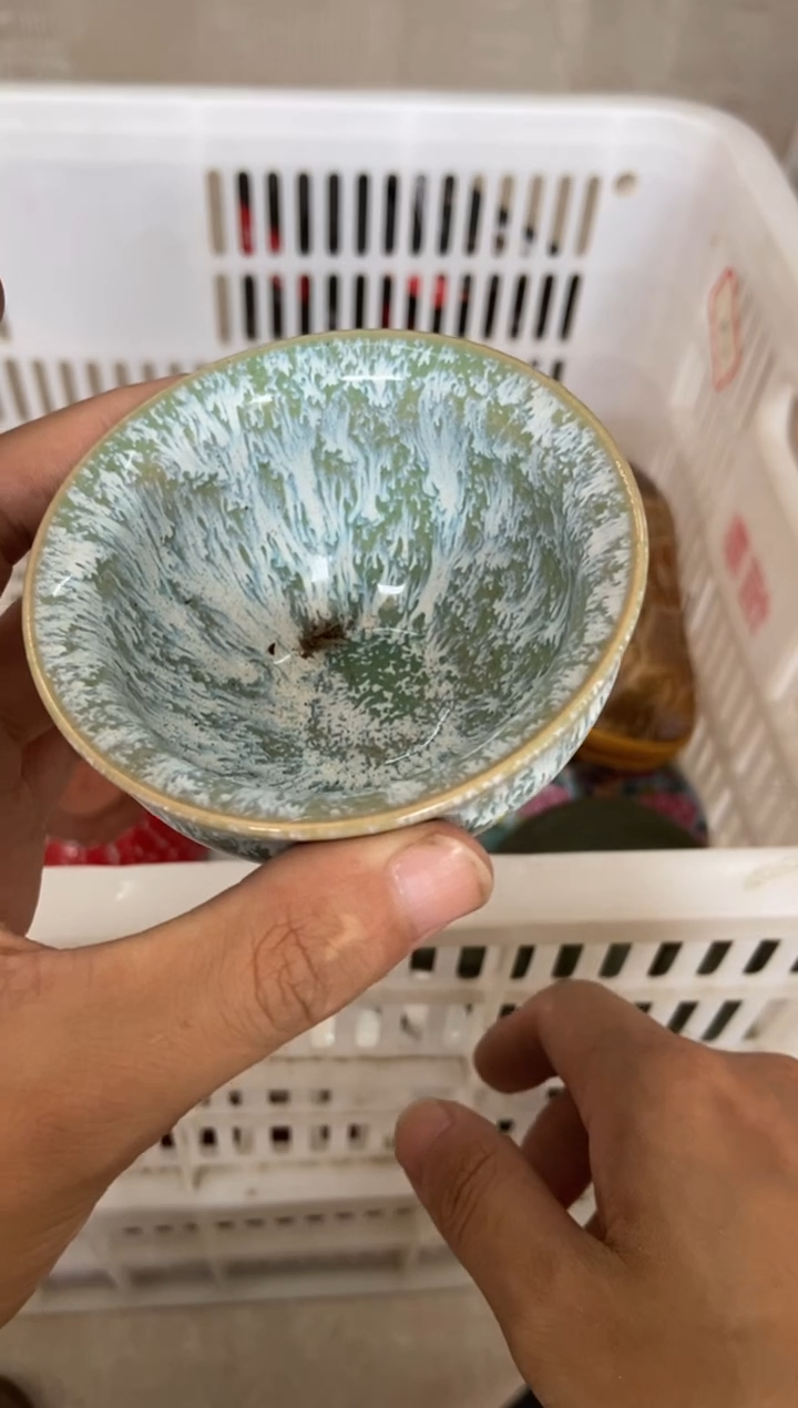 无运费险有瑕疵的摄影的产品有使用过的痕迹有点脏介意勿拍