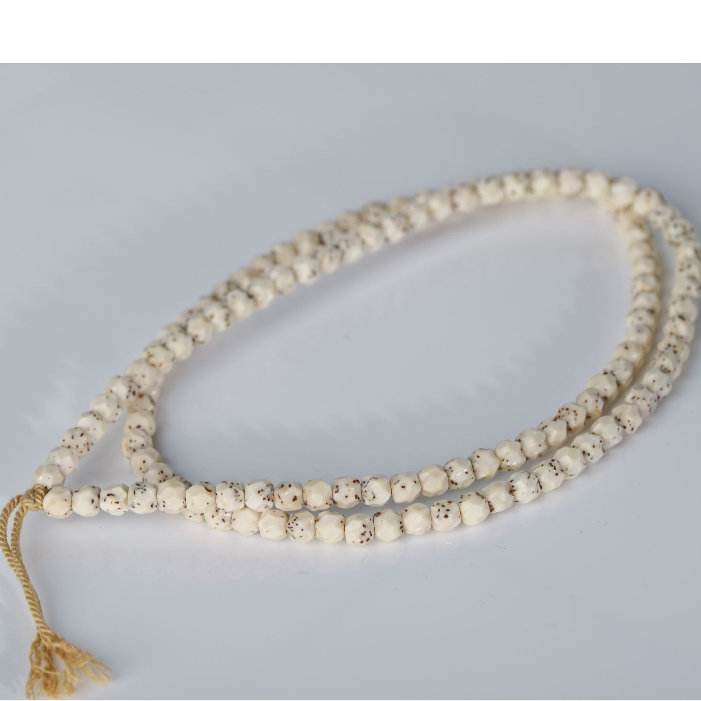 正宗海南石玉骨瓷白老型桶珠大留白6*5