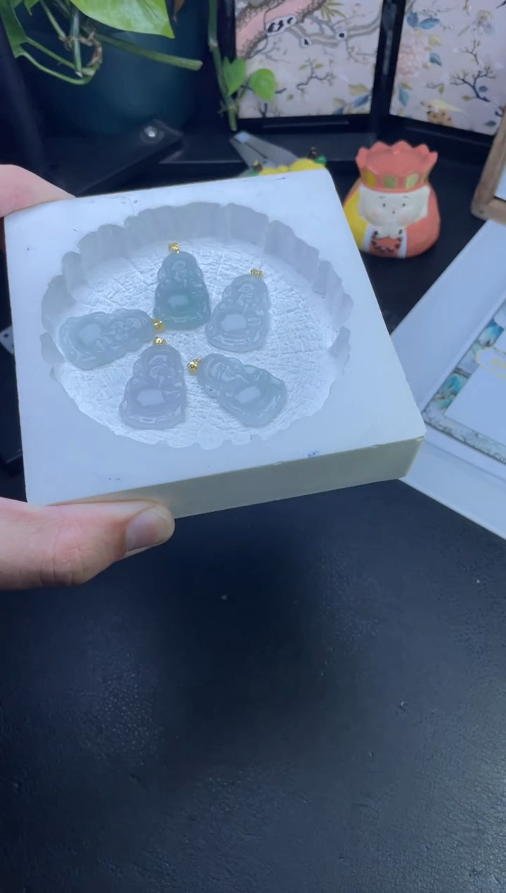 【闪购商品】翡翠挂件18K金镶嵌多样性发一件H7