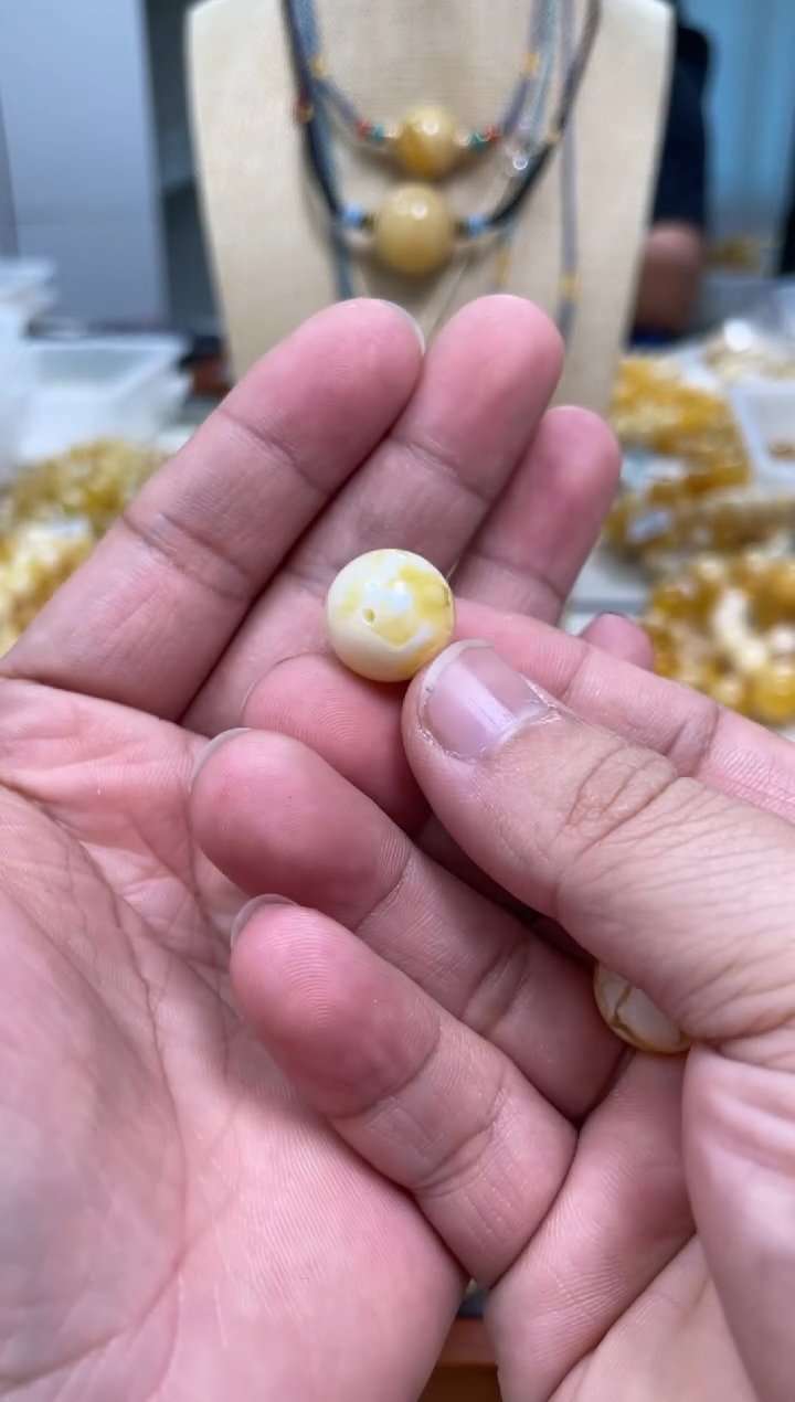 【闪购商品】琥珀颈饰未镶嵌琥珀蜜蜡圆珠14mm