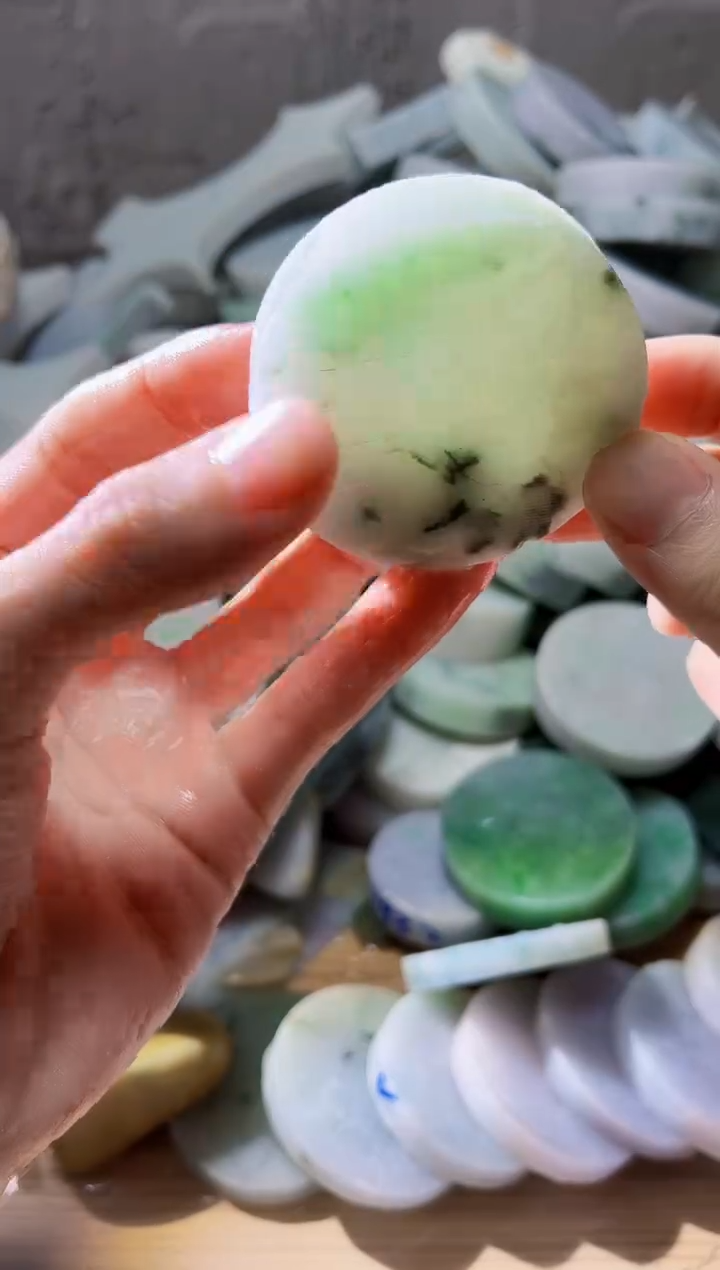 裸石翡翠翡翠a货正品玉石古陈131