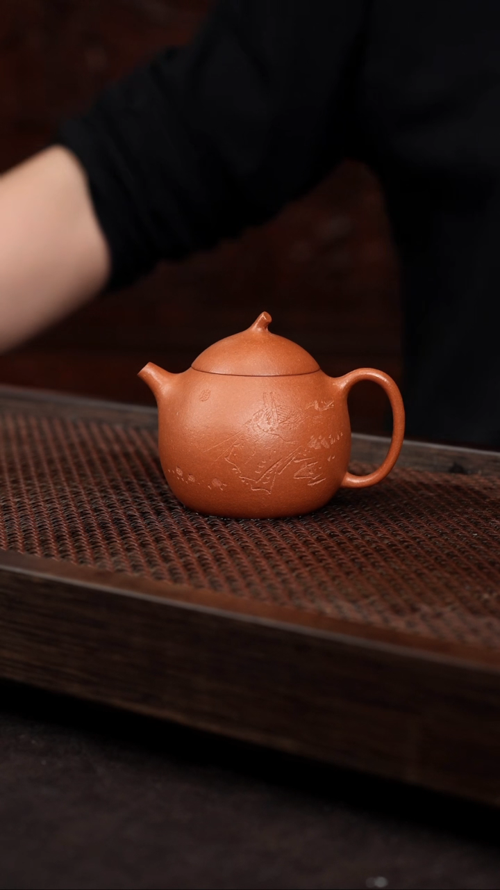 【闪购商品】紫砂茶壶五彩泥刻绘匏瓜