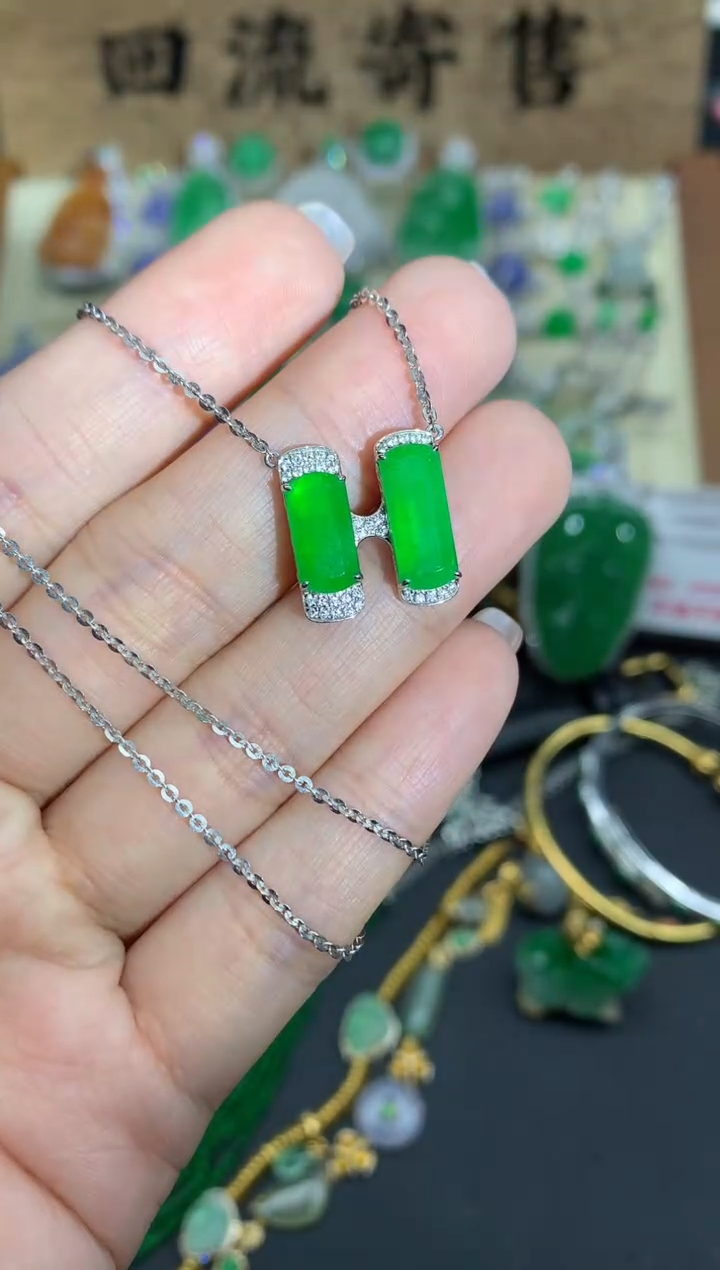 【闪购商品】翡翠颈饰18K金镶嵌268-中国好珍宝