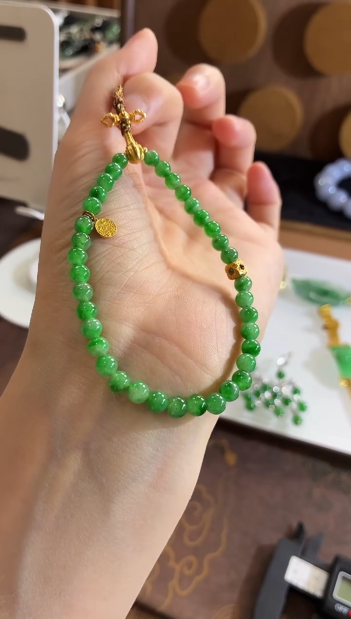 18K金镶嵌手链翡翠手串