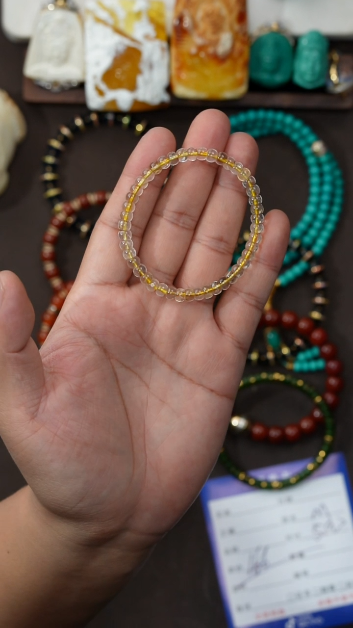 未镶嵌手链水晶可**?水晶手串