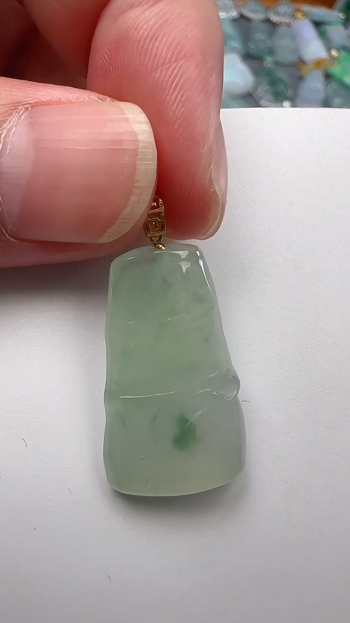 翡翠18K金镶嵌吊坠(不含链)竹节