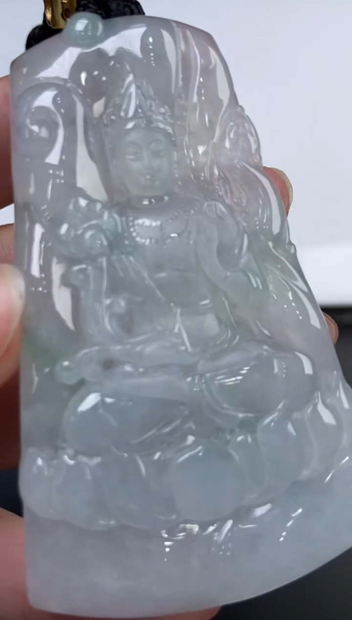未镶嵌挂件翡翠375178   多人