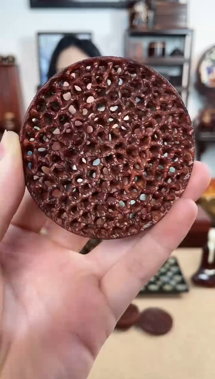 紫檀木类成套家具鬼工杯垫