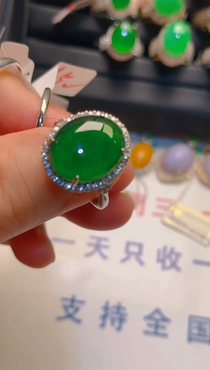 翡翠银S925镶嵌耳饰天然