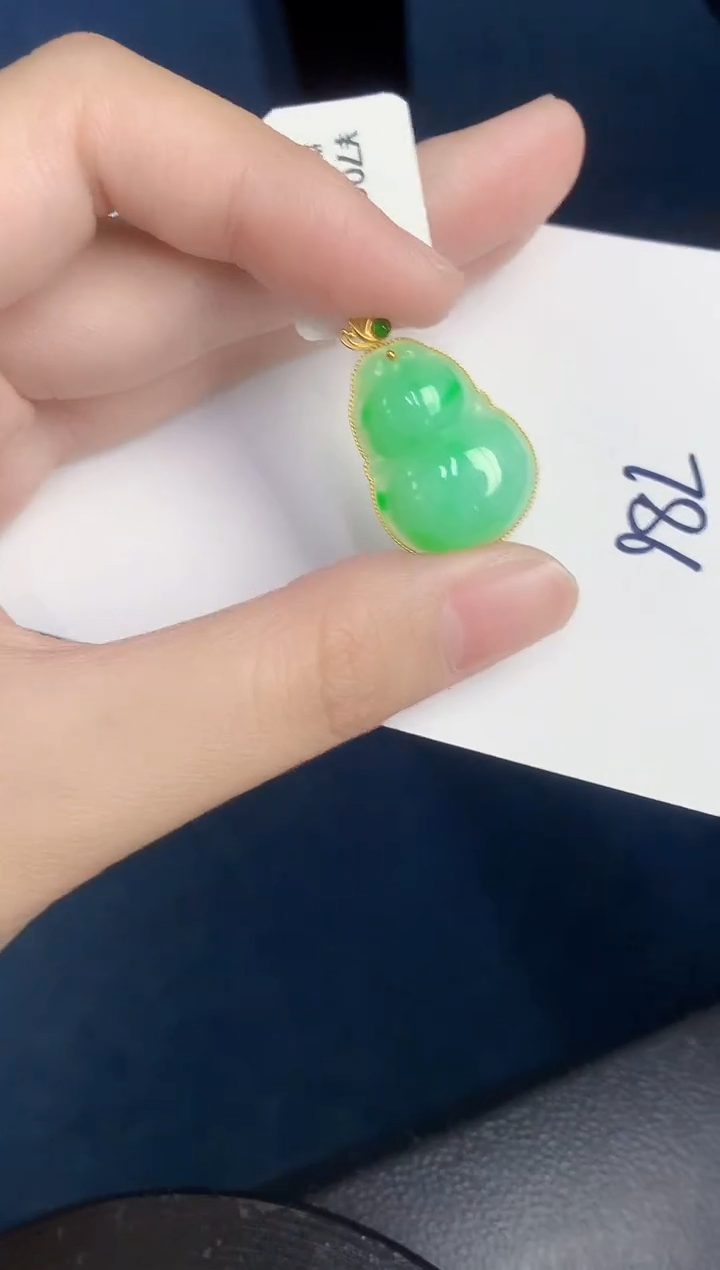 【闪购商品】翡翠颈饰18K金镶嵌000000000