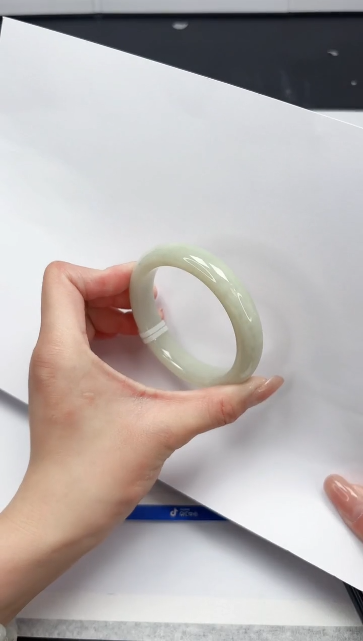 【闪购商品】和田玉手镯未镶嵌351-57.5