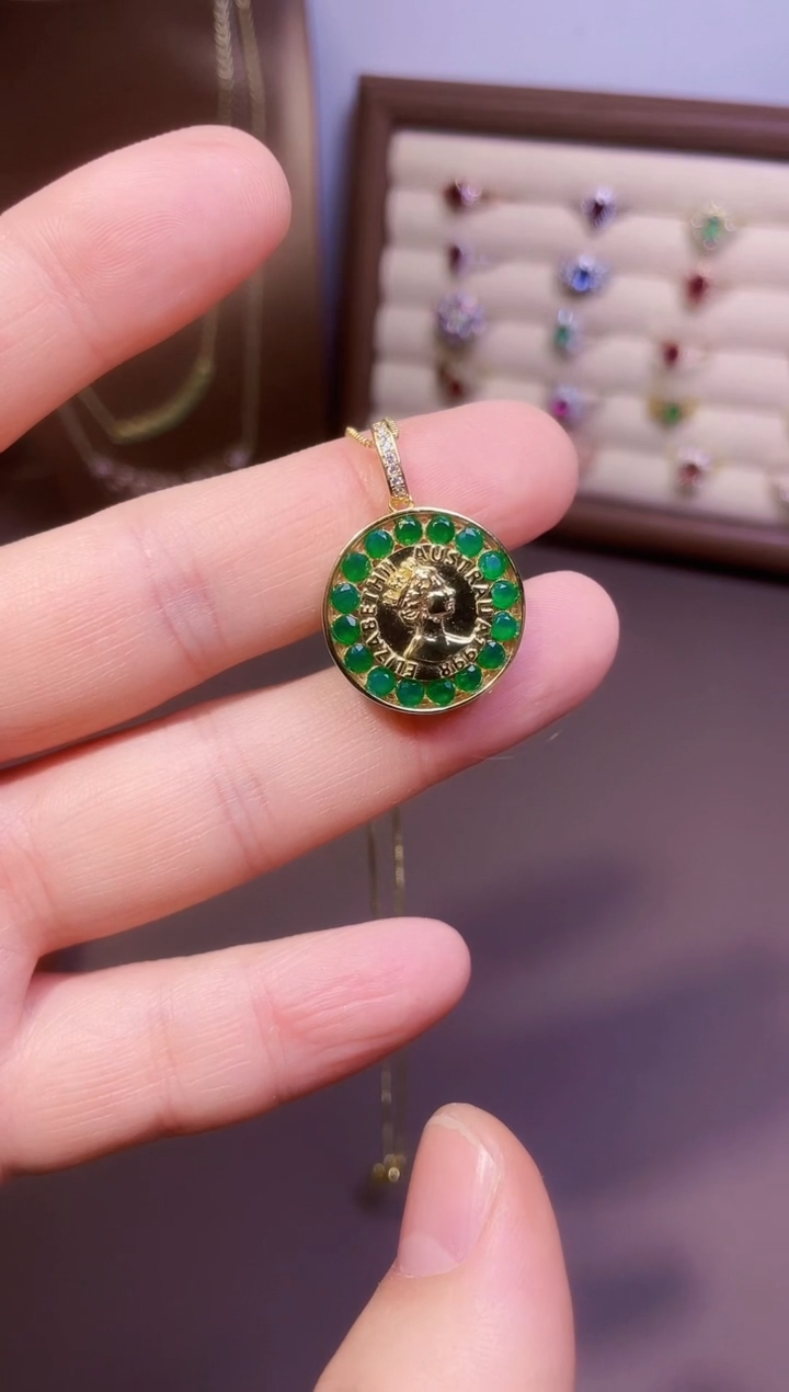 【闪购商品】祖母绿吊坠(赠链)银S925镶嵌一条