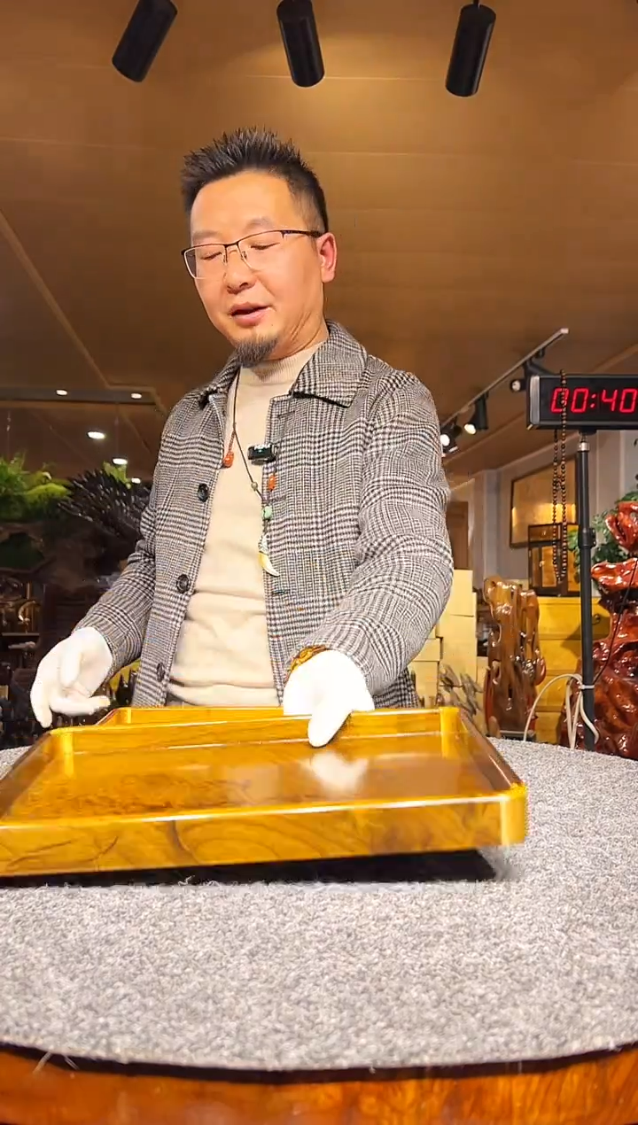 金丝楠木雕款大*金丝楠木摆件