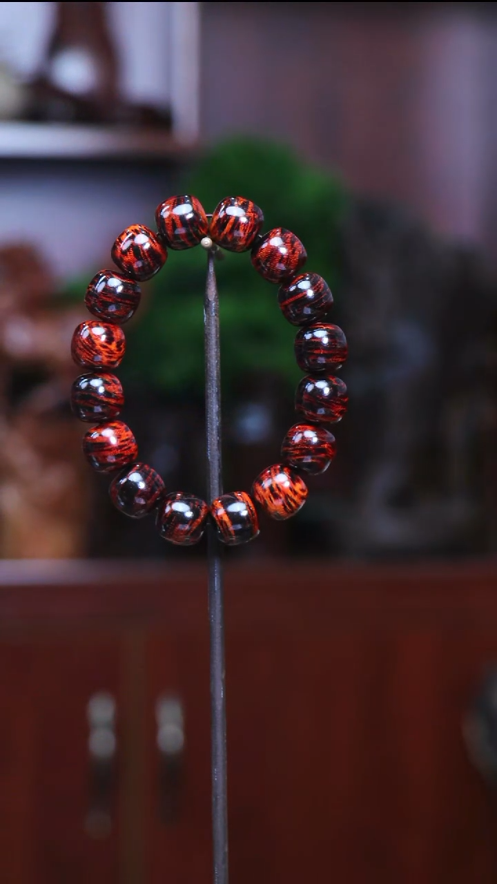 降真香手串/手链海南红降1.3*1.4手串