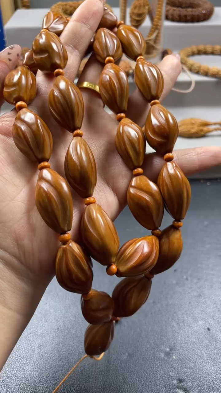 吊坠橄榄核扭转长串