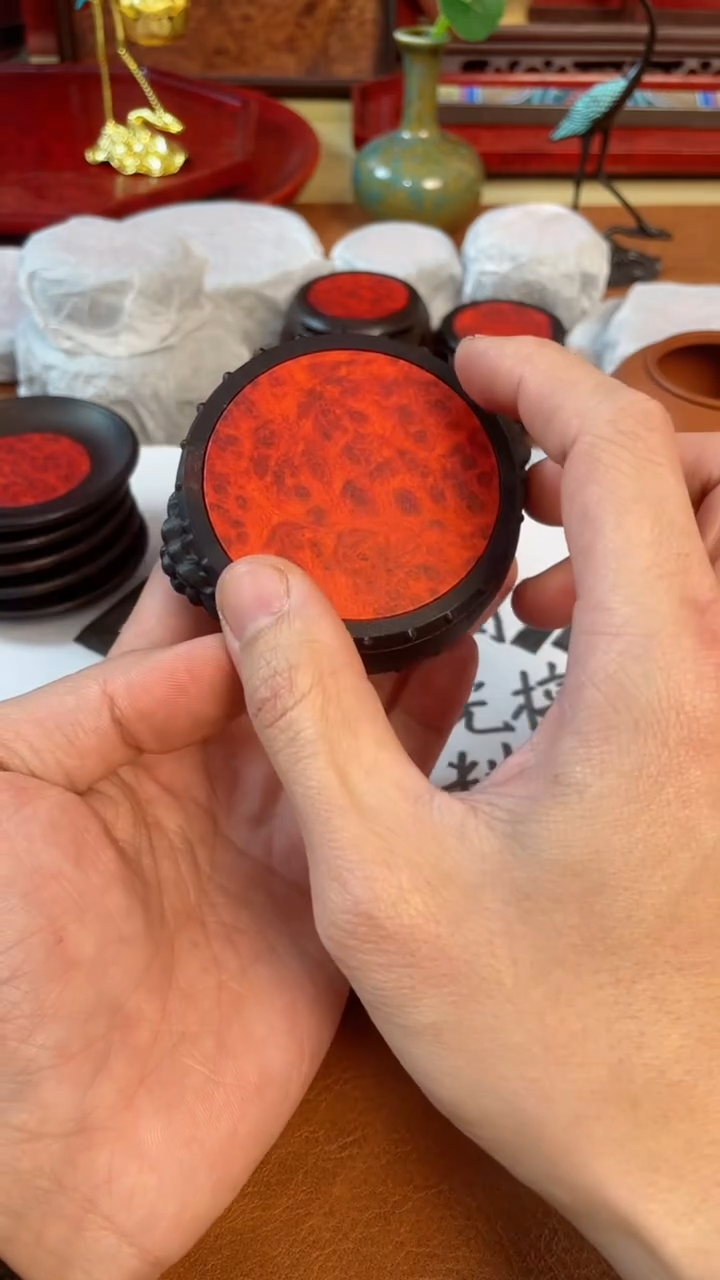 【闪购商品】东非黑黄檀（紫光檀）木艺貔貅底座