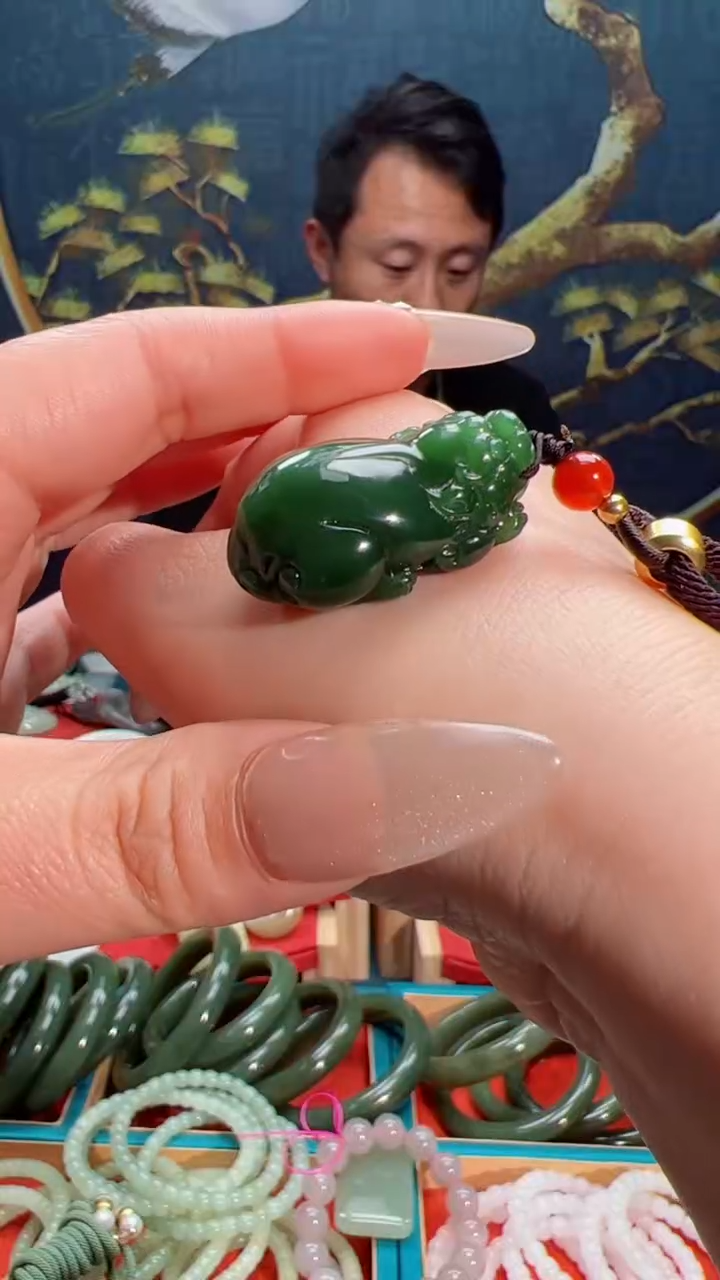 【闪购商品】和田玉吊坠未镶嵌1