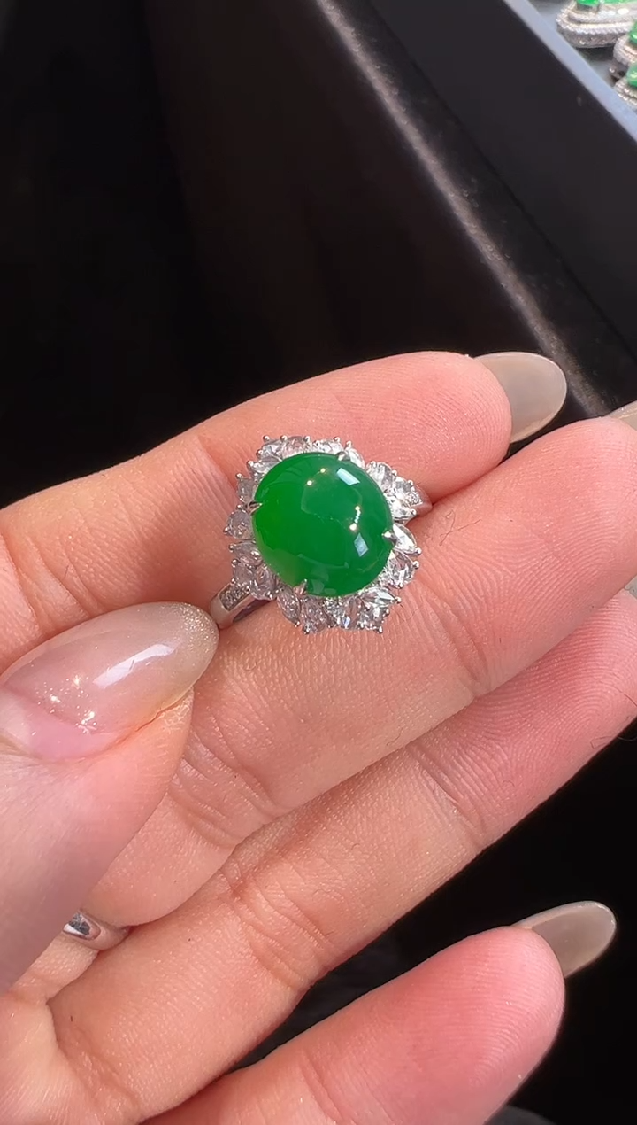 【闪购商品】翡翠戒指18K金镶嵌戒指