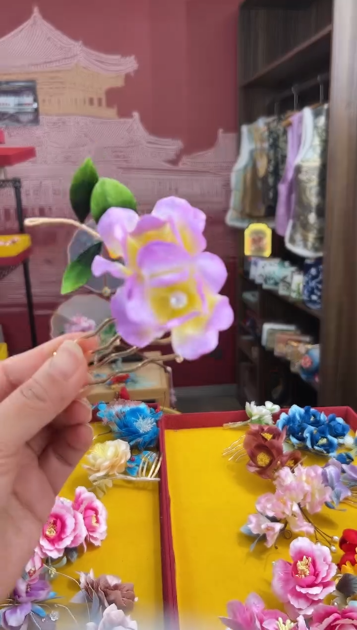 【闪购商品】刺绣非遗绒花（发饰） 