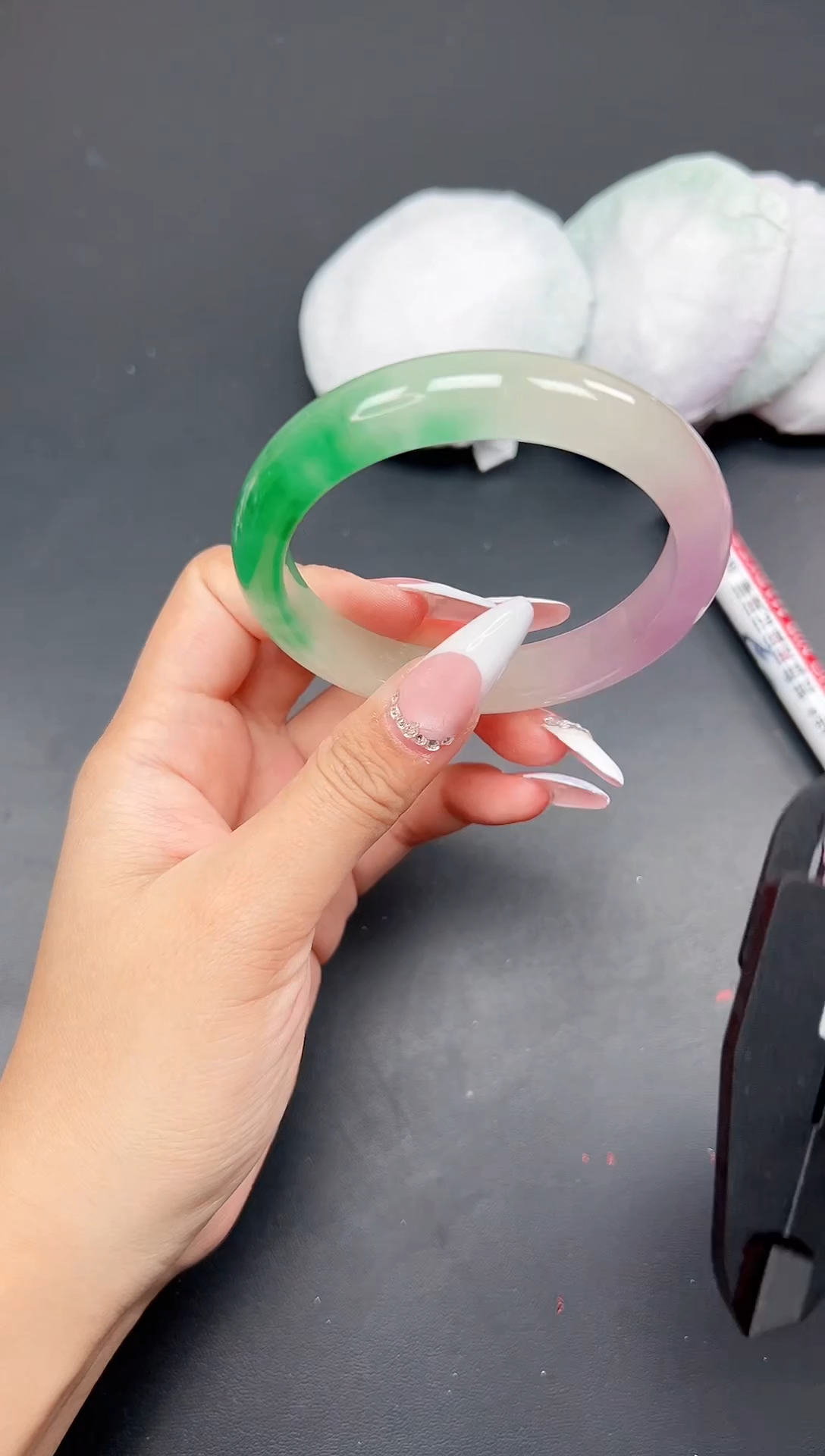 精品手镯 ，一物一拍J-010