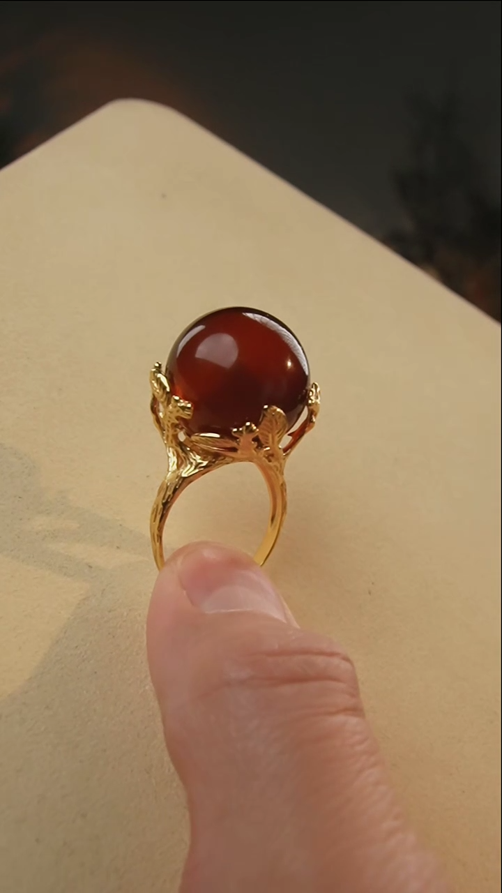 【闪购商品】琥珀颈饰银S925镶嵌20+血珀戒指