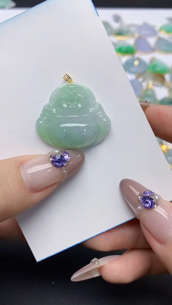 翡翠18K金镶嵌颈饰天然翡翠A货