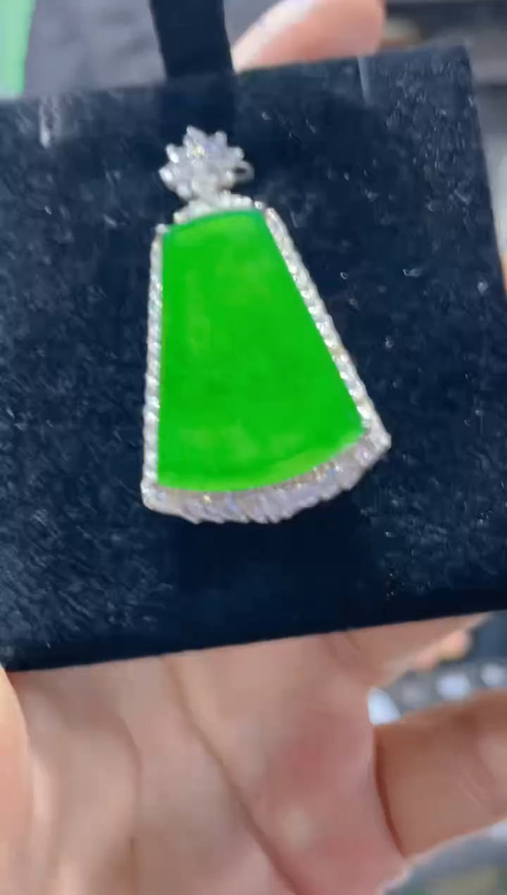 【闪购商品】定制翡翠未镶嵌天然A货翡翠多样性发货拍一发一