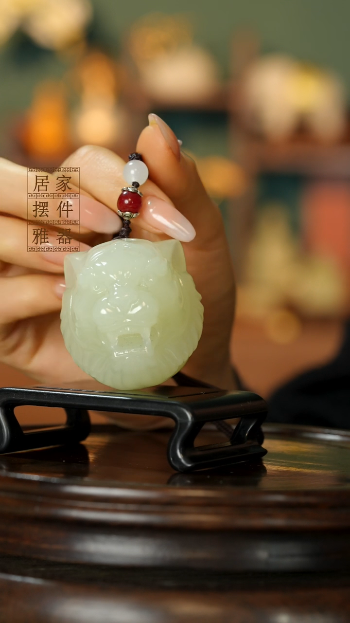 玉《虎虎生威》摆件