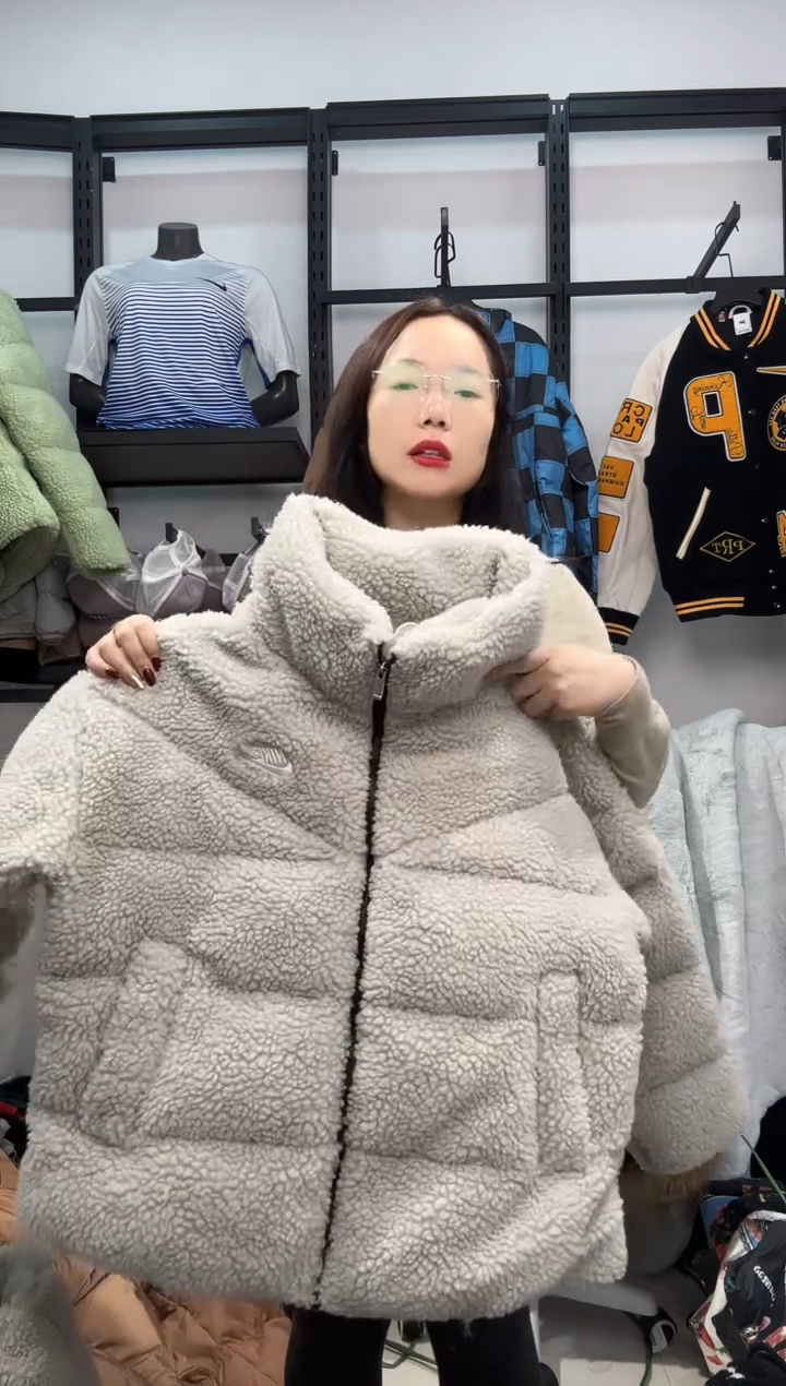 2135闪购编码 Nike/Jordan运动卫衣裤以直播间过款为准 尺码·XL