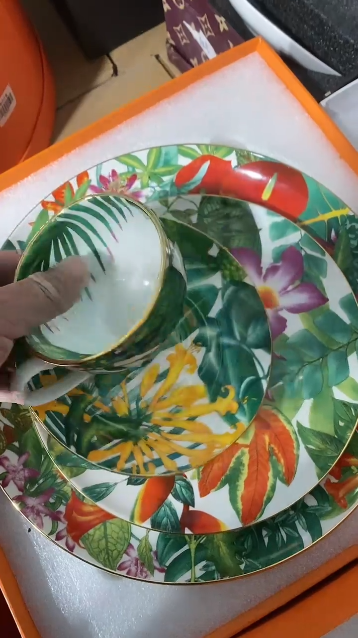 【闪购商品】瓷片11111111111111111