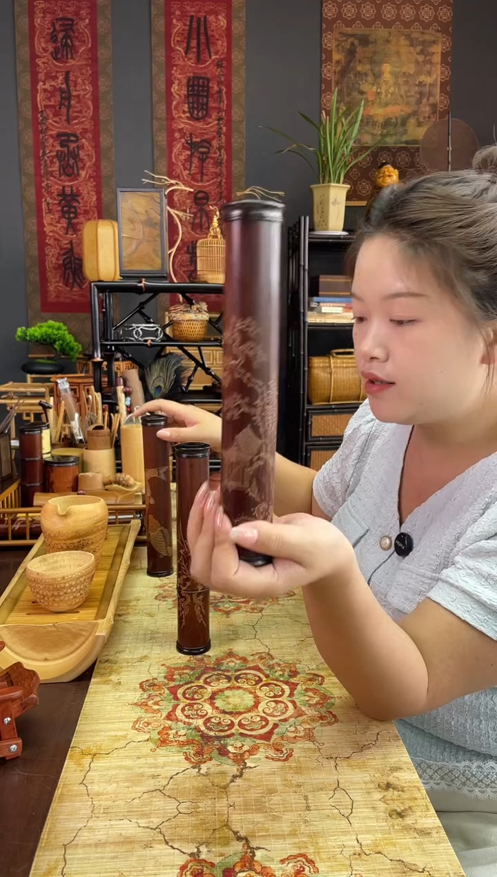 老煤竹香筒雕刻款