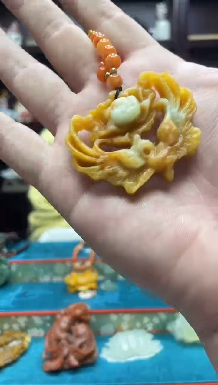 未镶嵌岫玉吊坠·