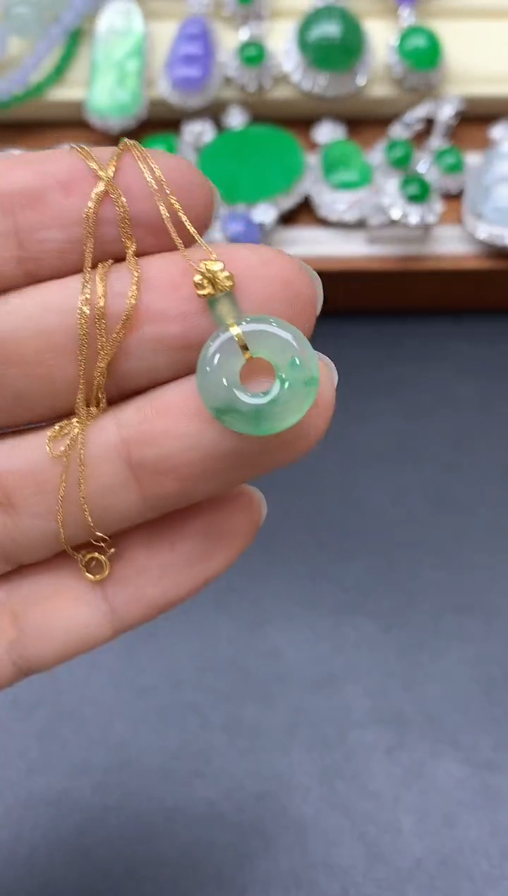 颈饰18K金镶嵌翡翠307-中国好珍宝