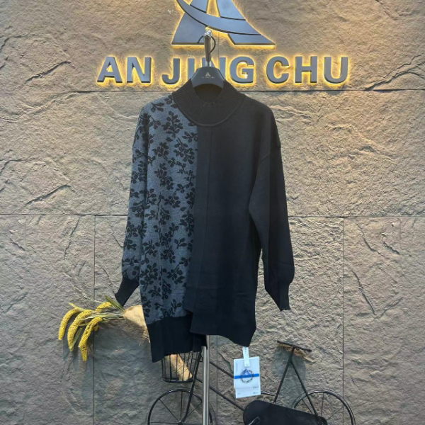 83  加厚保暖秋冬必备时尚上档次洋气中长款毛衣上衣-