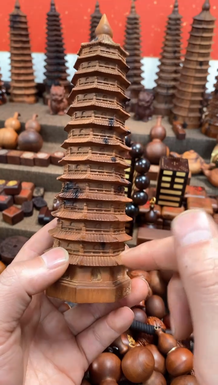 【闪购商品】木枣木雷焦13层刻字文昌塔随机发