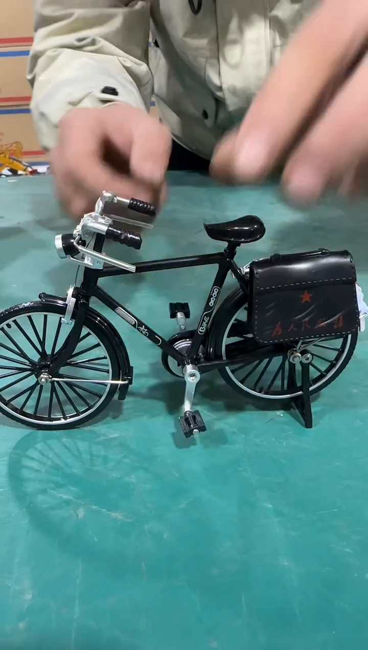 新款上新二八大杠自行车黑色