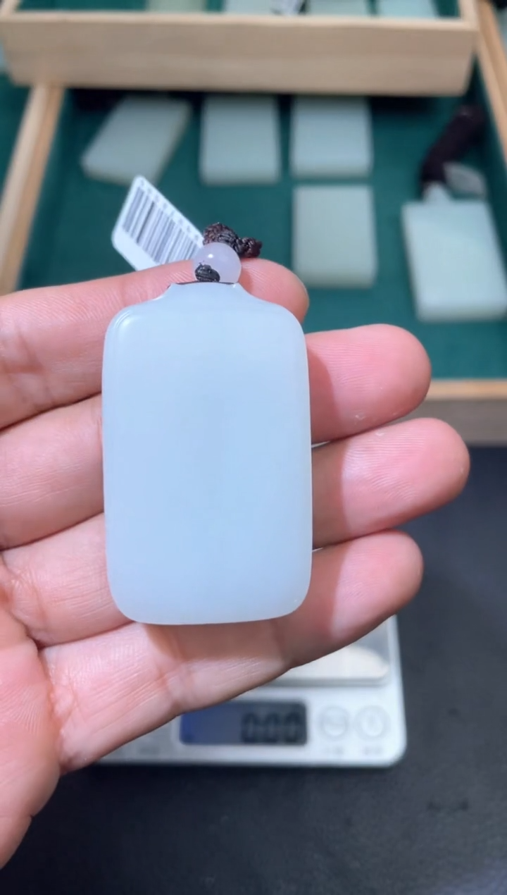 未镶嵌和田玉挂件官帽