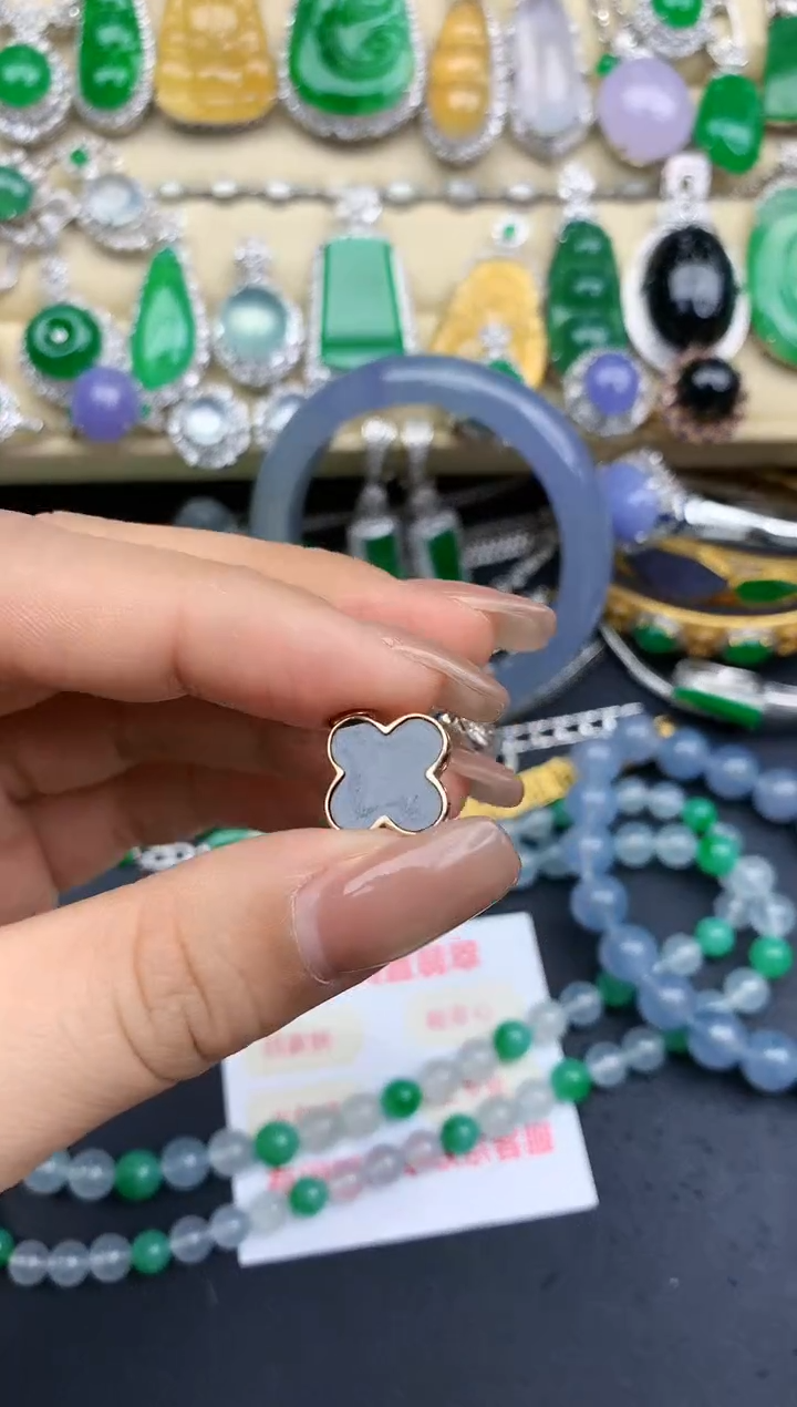 颈饰18K金镶嵌翡翠287-中国好珍宝