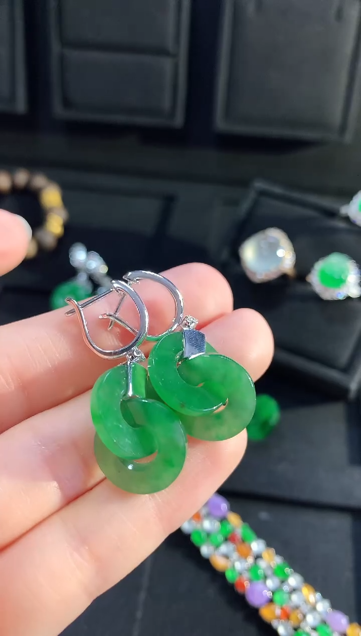 【闪购商品】翡翠耳饰18K金镶嵌耳饰