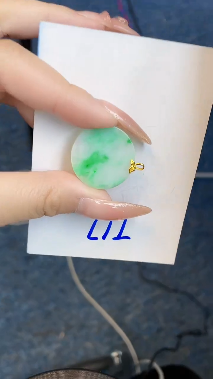 【闪购商品】翡翠颈饰18K金镶嵌00000000