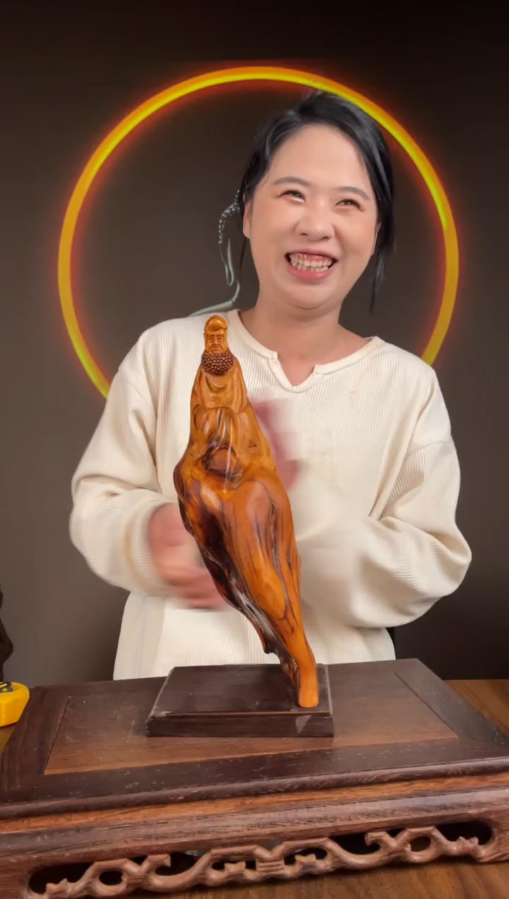 【闪购商品】柏木（崖柏）手工摆件,先抢先得!