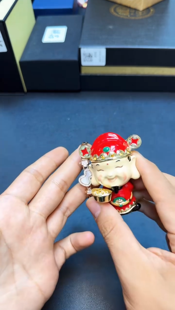 瓷片全新正品一件不留@@WE1187